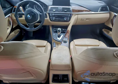 2017 BMW 330 Xigt z USA, uszkodzony, nr VIN WBA8Z9C53HG453310